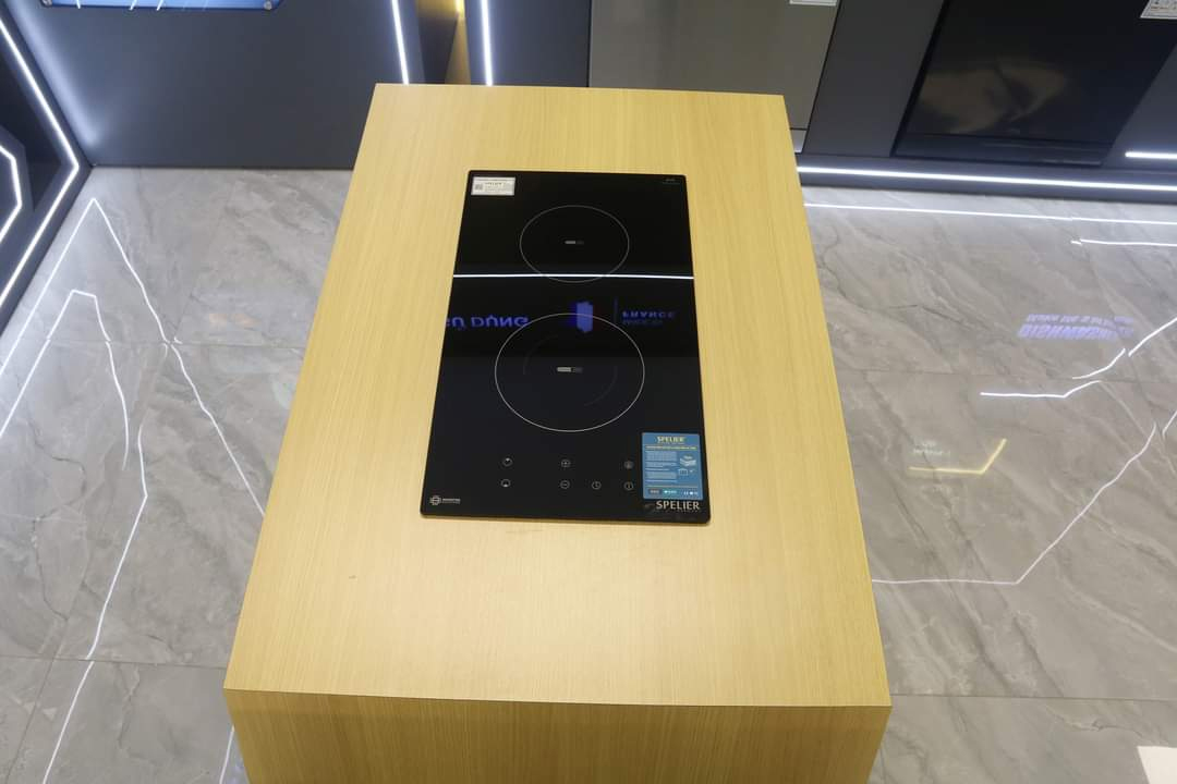 Bếp Từ Domino Spelier SPM 660I