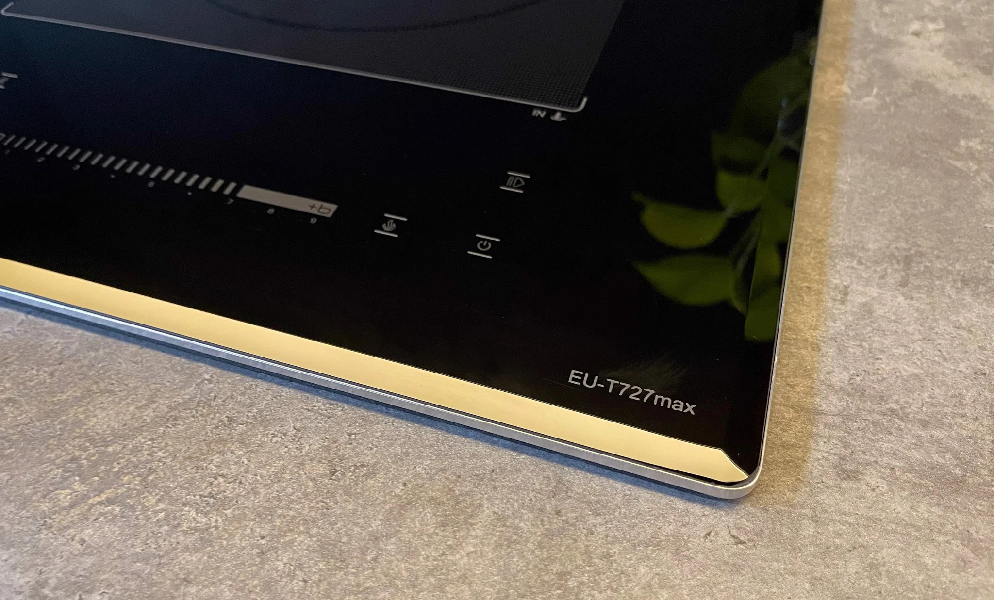 Bếp Từ Eurosun EU-T727Max