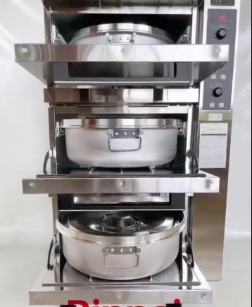 Tủ nấu cơm công nghiệp Rinnai RRA-156 bằng gas