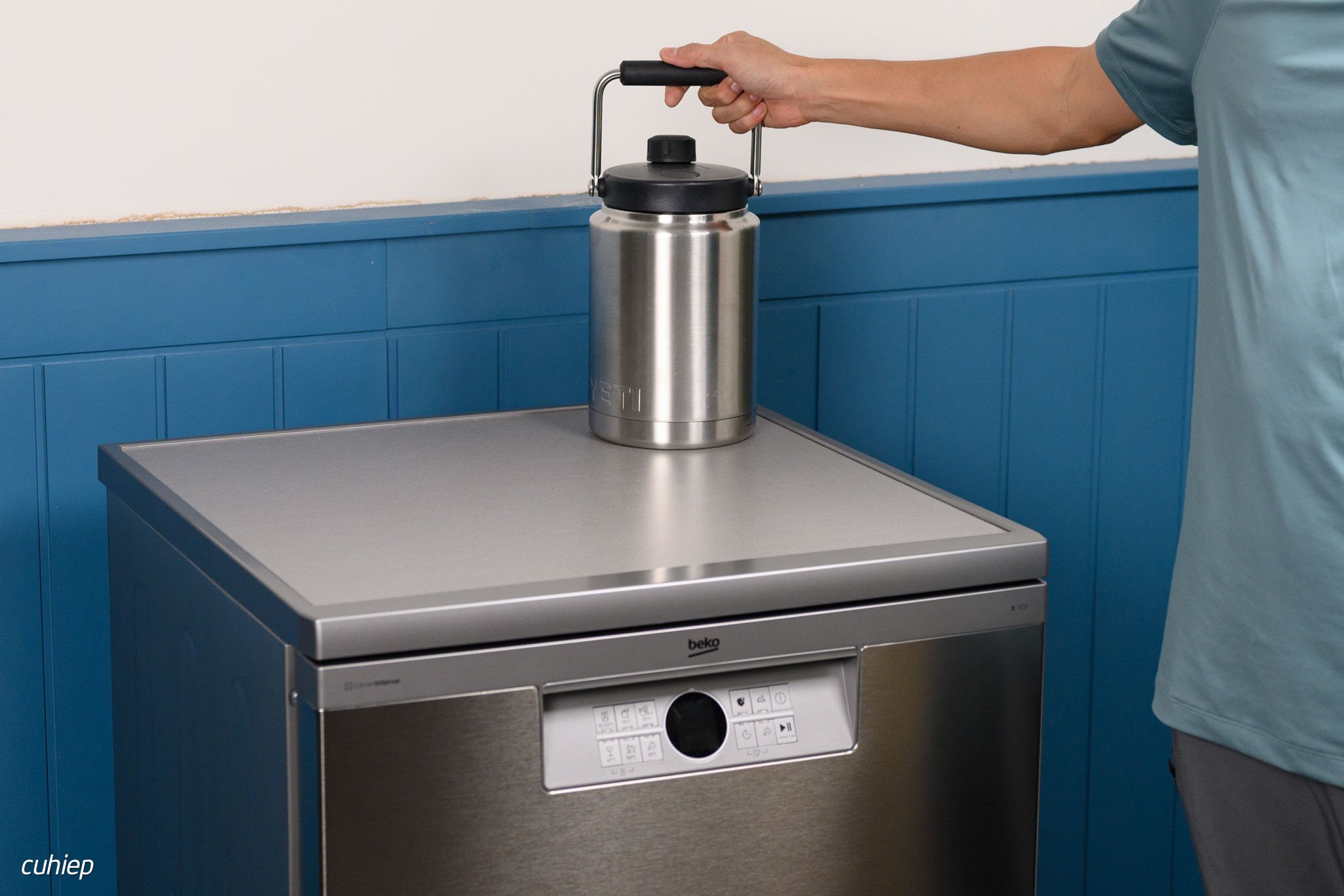 Máy rửa bát Beko BDFN26430XC