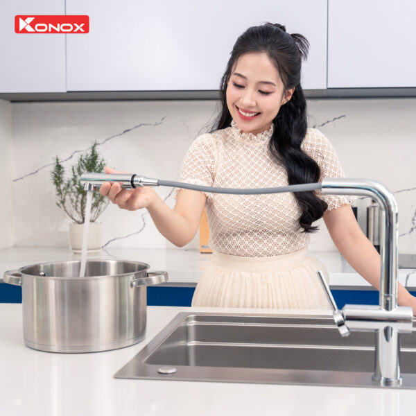 Vòi rửa bát dây rút Konox Stream Chrome