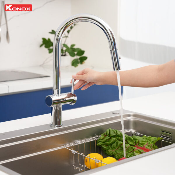 Vòi rửa bát rút dây Konox Comfor Chrome