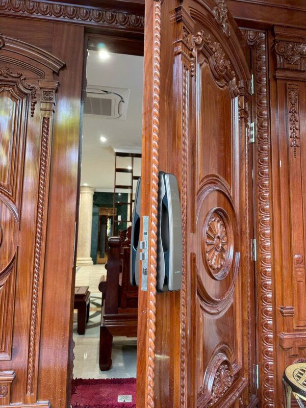 Khóa Vân Tay Bosch EL 800A DE App Wifi