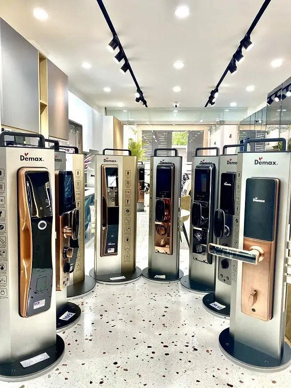 Khóa Điện Tử Demax