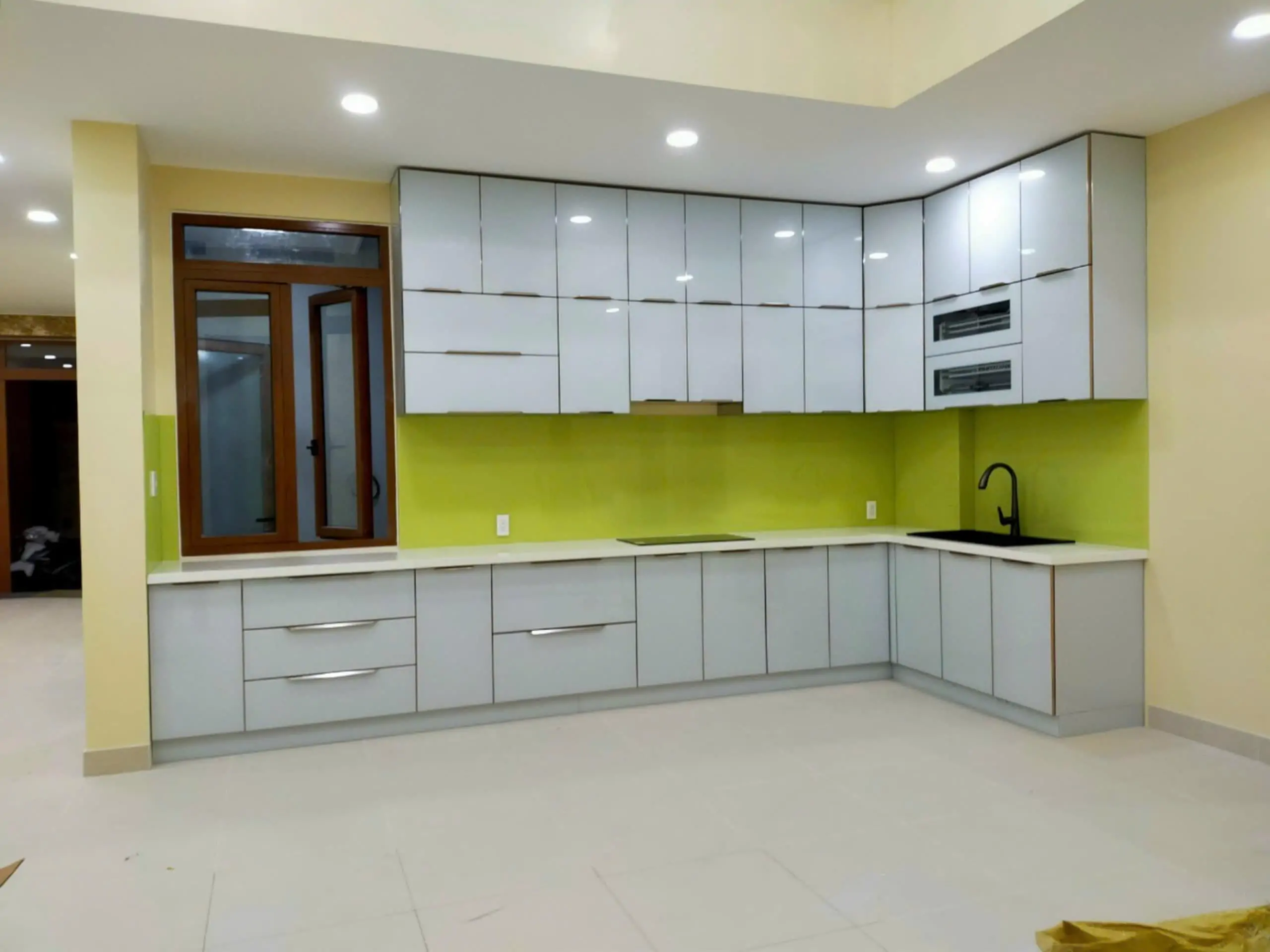 Tủ Bếp Inox 304 Cánh Kính 12