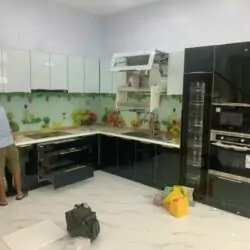 Tủ Bếp Nhôm Cánh Kính 15